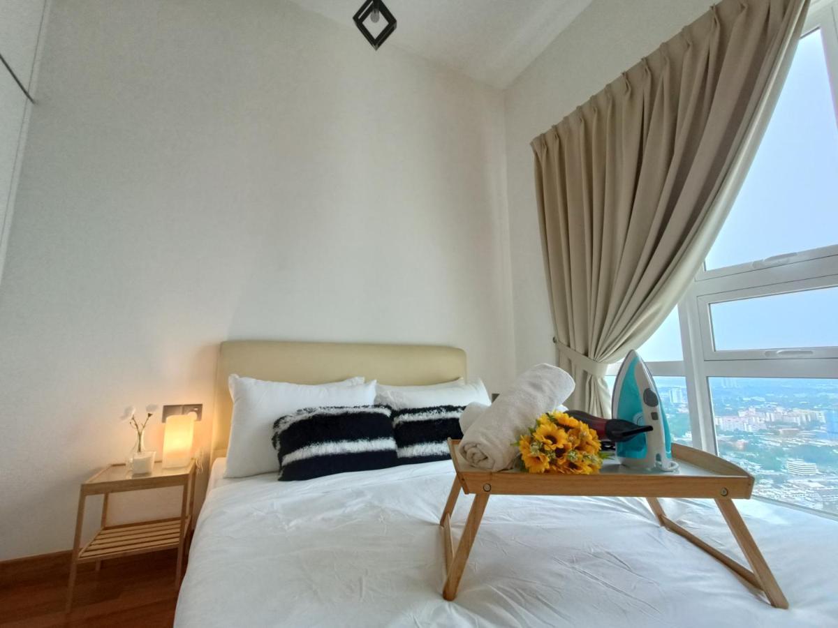 Tritower By Antlerzone Lejlighed Johor Bahru Eksteriør billede