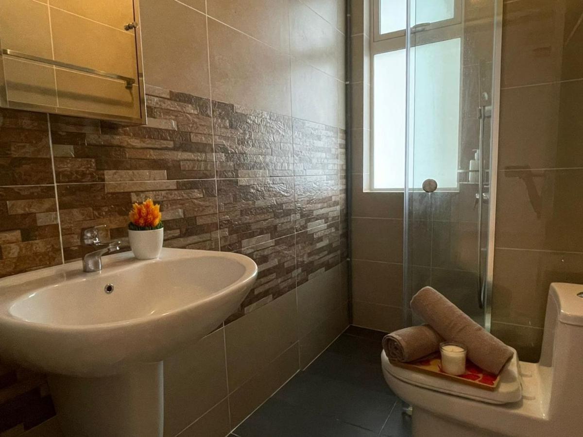 Tritower By Antlerzone Lejlighed Johor Bahru Eksteriør billede